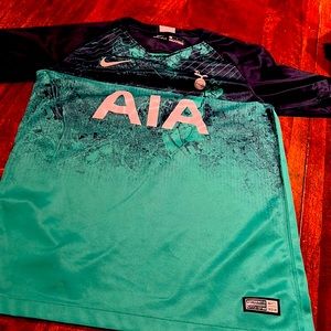Green and blue Nike dry fit top